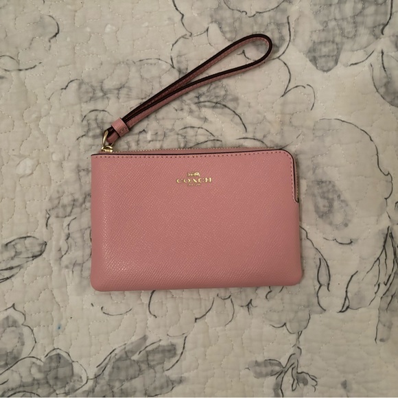 coach wallet - Picture 1 of 3